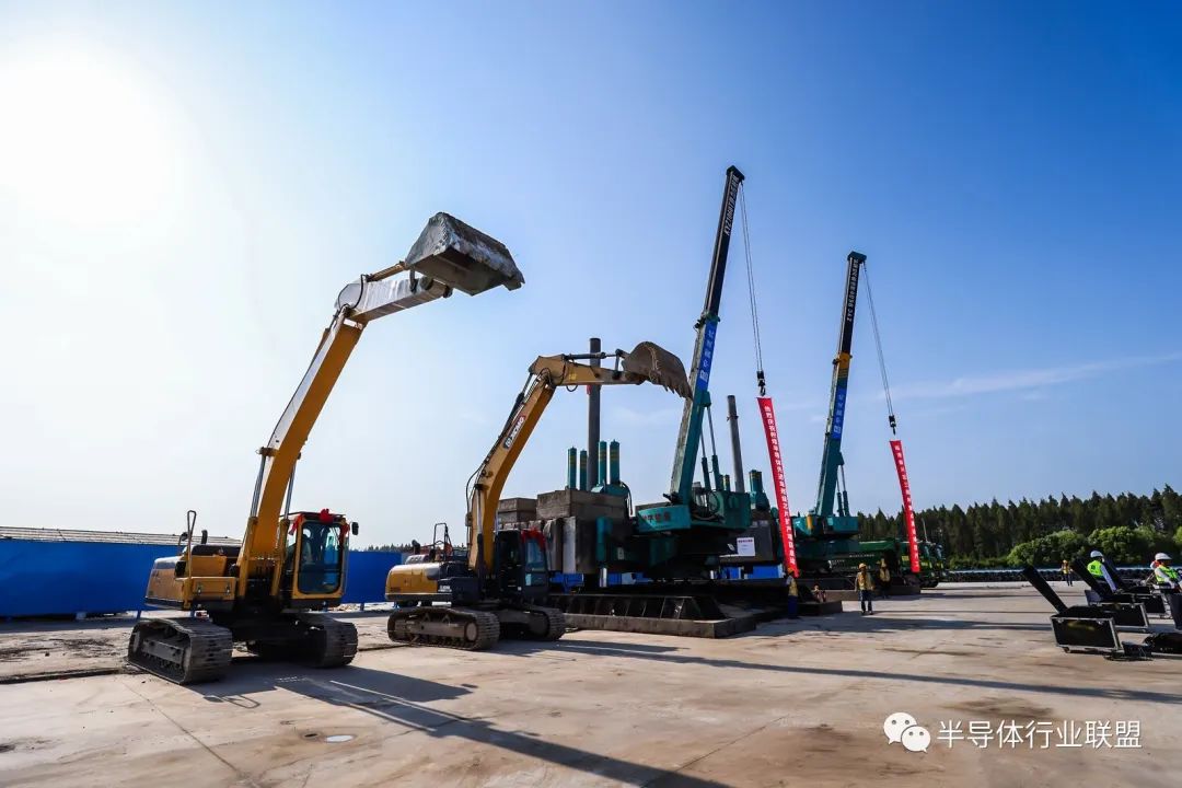 1661391851600143.jpg 8700aa1809e033dd475747a29bd51587.jpg